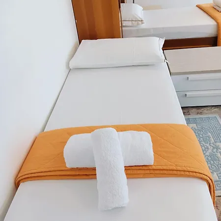 Apartman Aaron 4