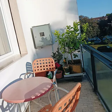Aaron 4 Apartman